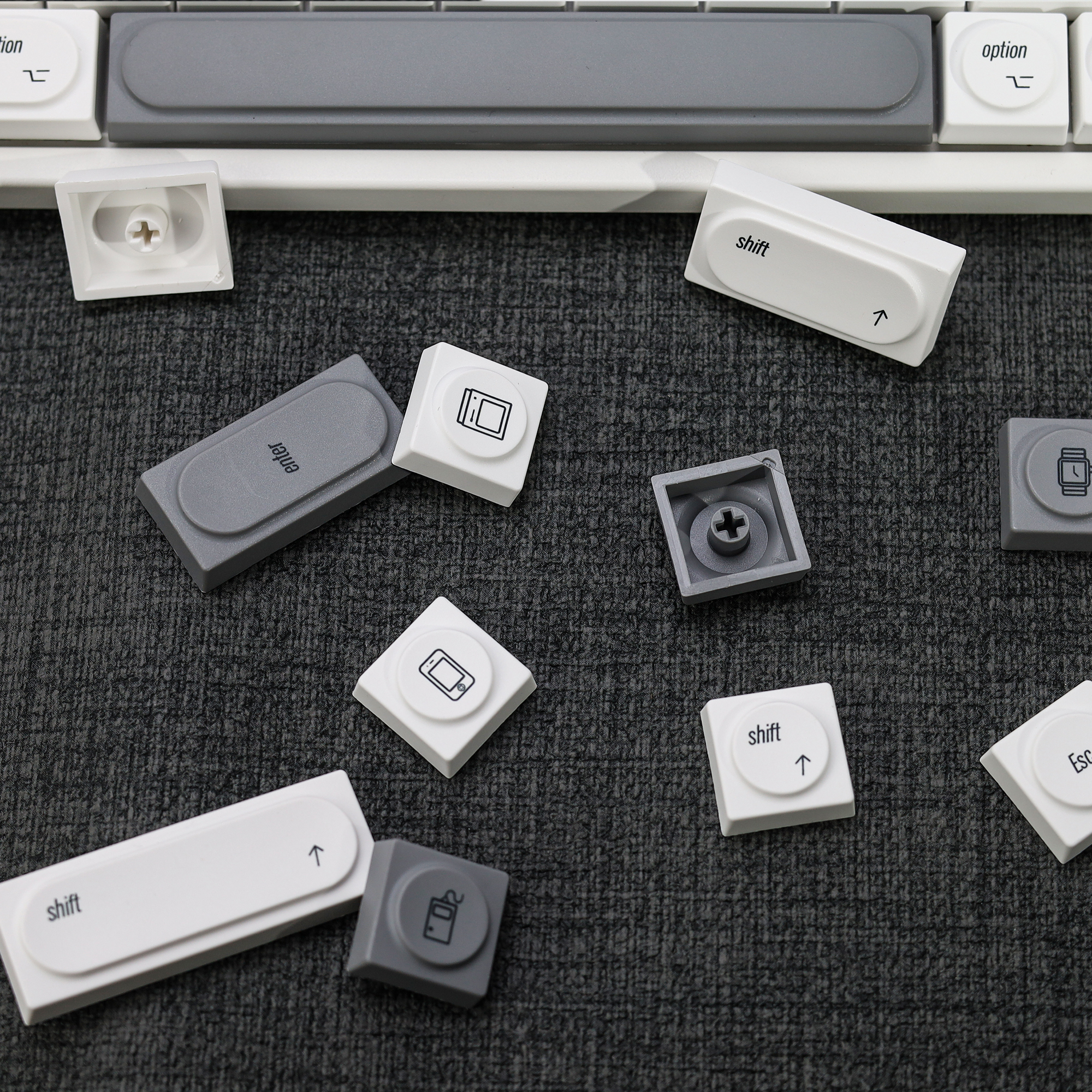KBDiy Doys Keycaps Retro MAC S - Retro Gaming Mac recensie en prijs