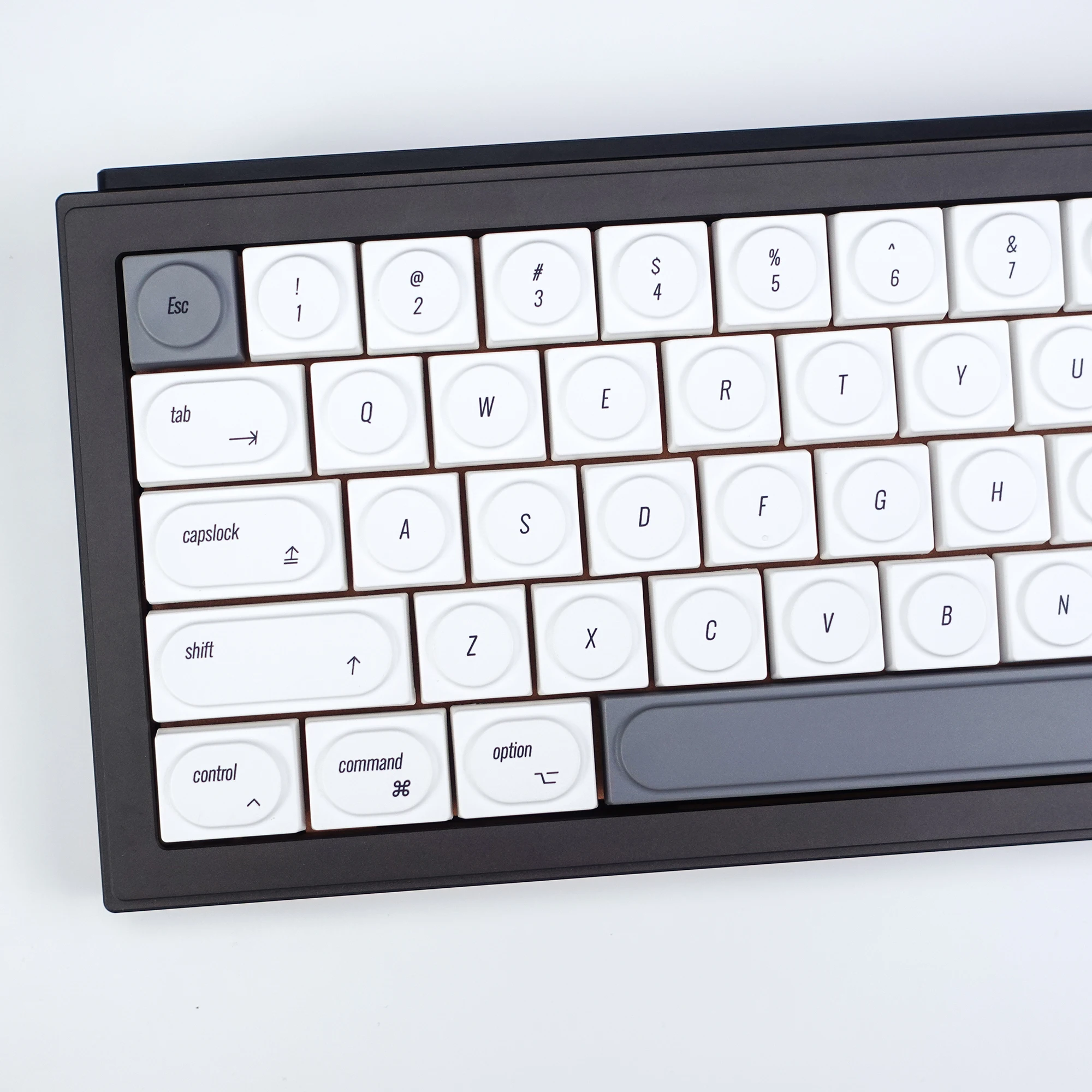 KBDiy MAC Style Doys Keycap PB - Retro Gaming Mac recensie en prijs
